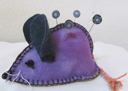 Mouse Pincushion Kit