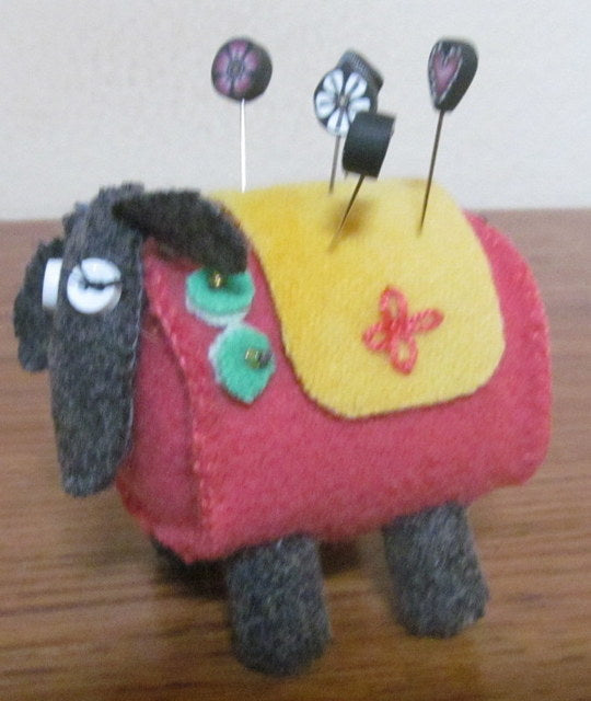 Sheep Pincushion 3" x 3"