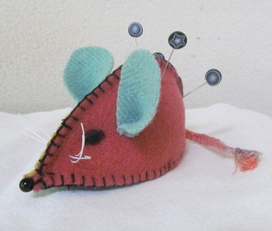 Mouse Pincushion Kit